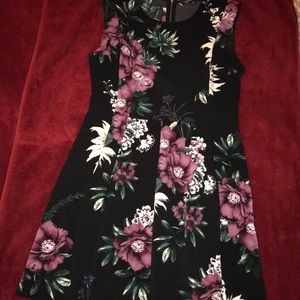 DYNAMITE black floral dress